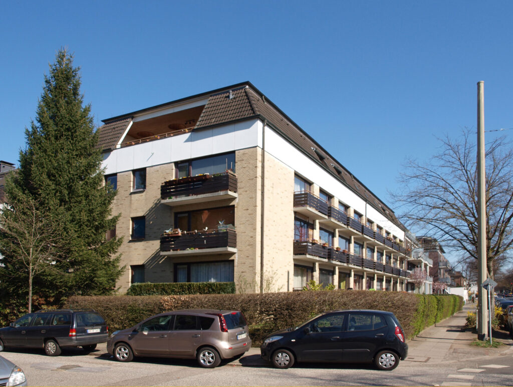 unsaniertes Gelbklinkerhaus im Wolffsonweg Hamburg